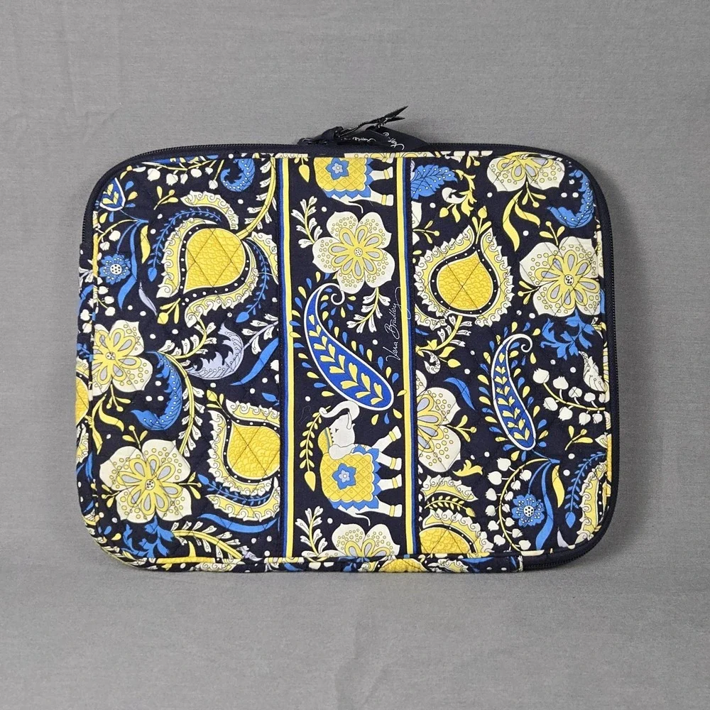 Vera Bradley Laptop Sleeve Elephant Parade Navy Yellow Quilted Zip Padded Case